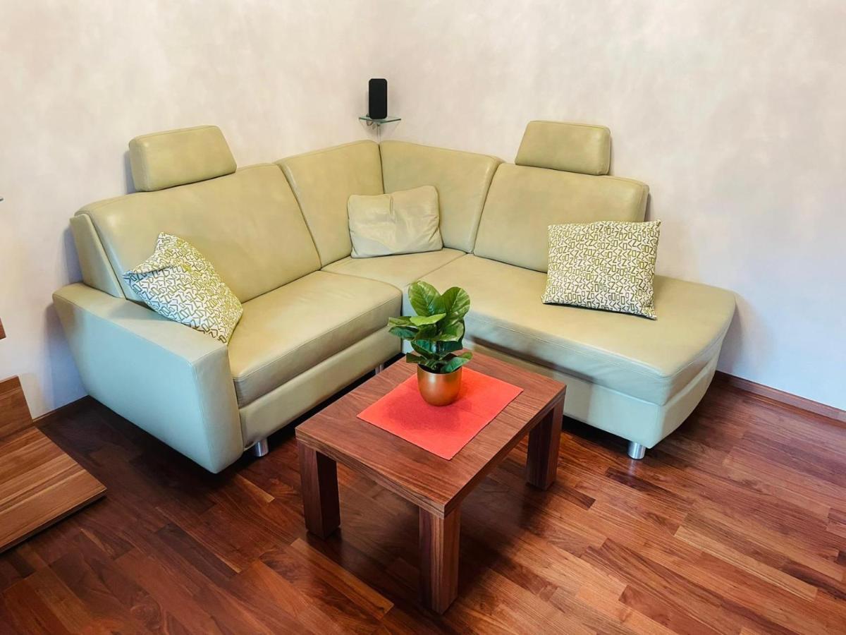 Super Deluxe Apartment - Near U6, U3 In City Center Wien Eksteriør bilde