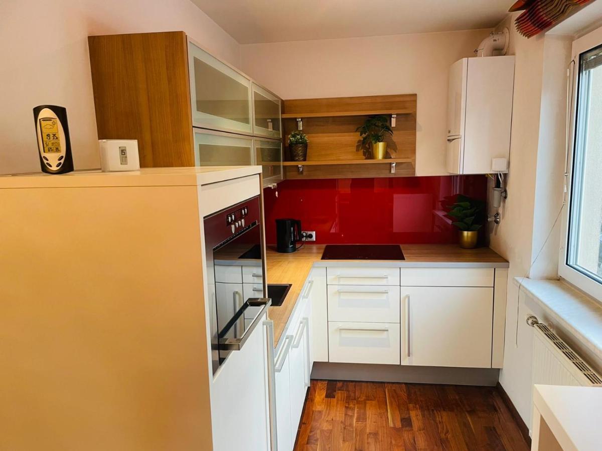Super Deluxe Apartment - Near U6, U3 In City Center Wien Eksteriør bilde